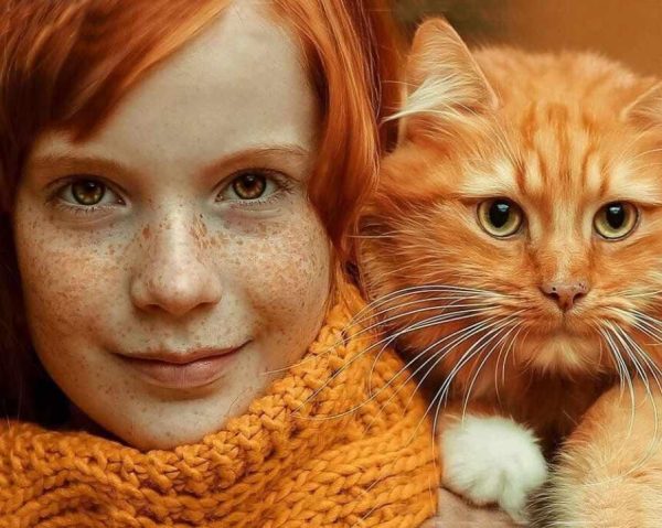Девочка и кошка. Фотореализм [Александр Шатале]