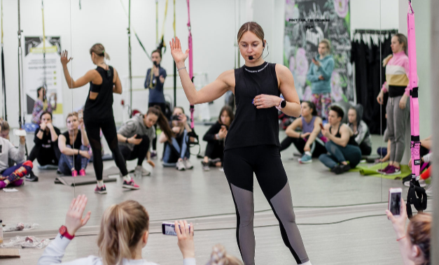 Абонемент на месяц к прямым эфирам Masha.fit. Май 2021 [Маша Блинова]
