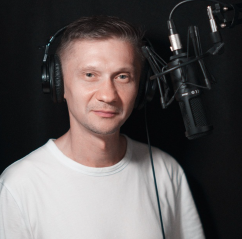 Как не бояться камеры и говорить так, чтобы тебя слушали [Александр Пинаевский]
